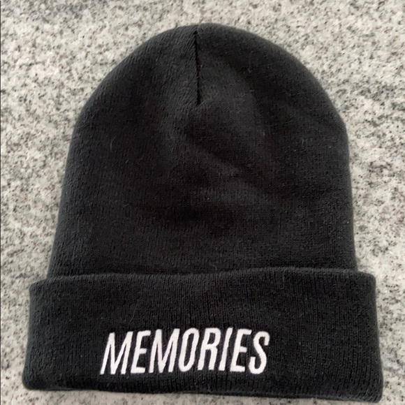 Chainsmokers Memories hat from tour - Picture 2 of 2